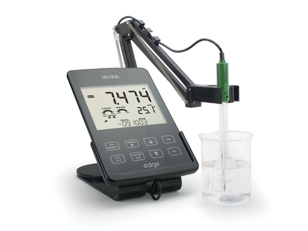HI2020-02 Edge benchtop pH meter